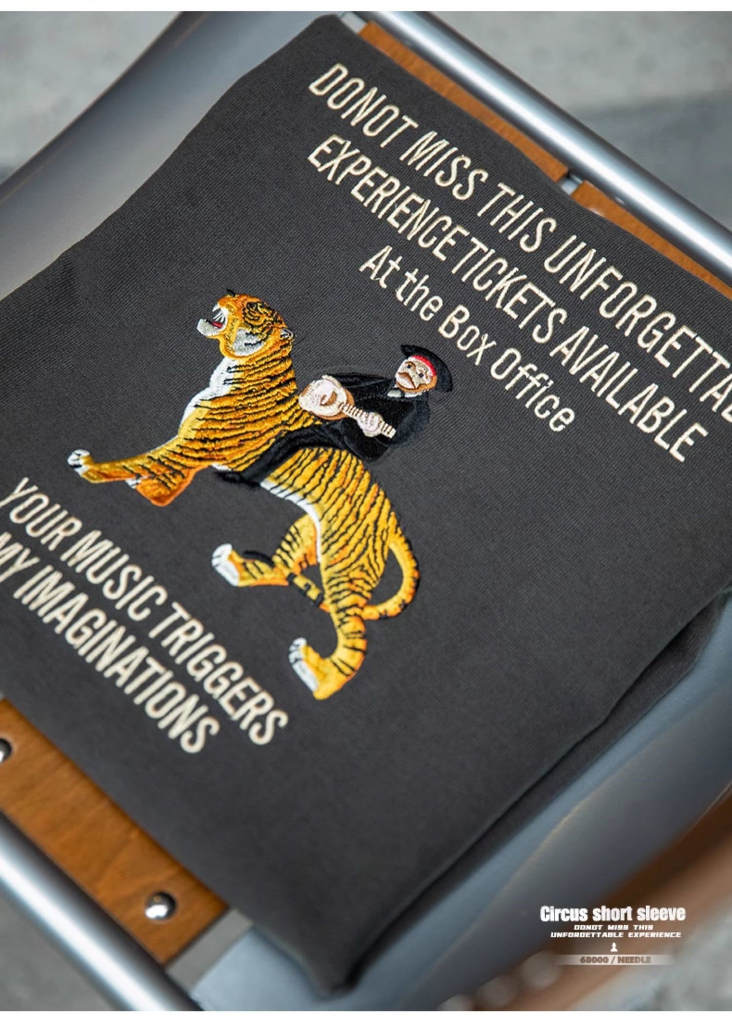 目の詰まった刺繍のクオリティーも抜群◆Tigers刺繍スーベニアTシャツ◆S~2XL