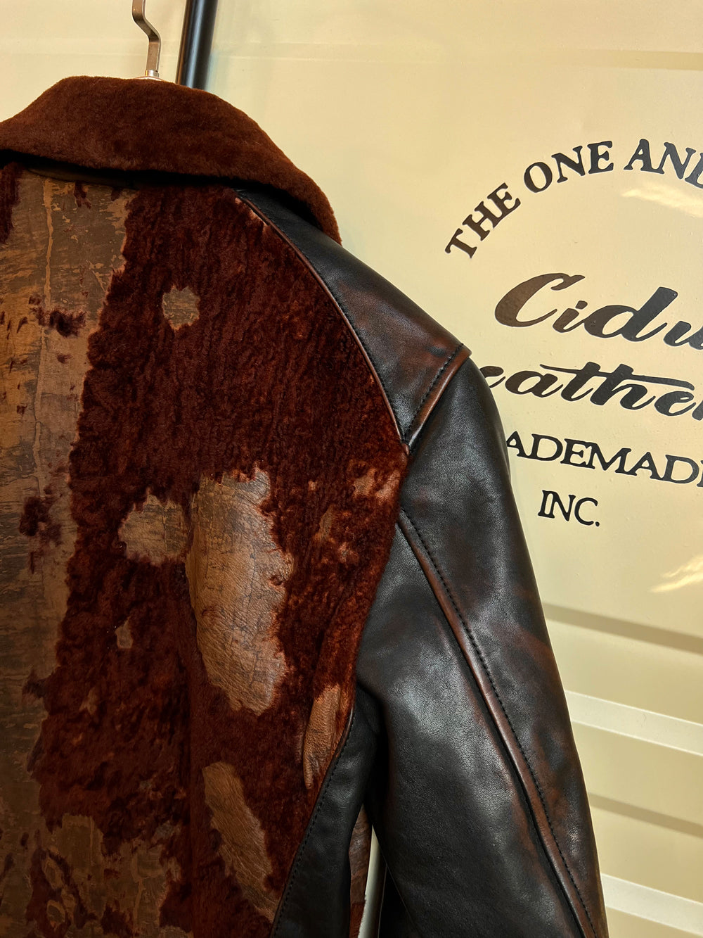 1930's ヴィンテージ復刻 茶芯ホースハイド使用 GRIZZLY JACKET ハラコ 熊ジャン