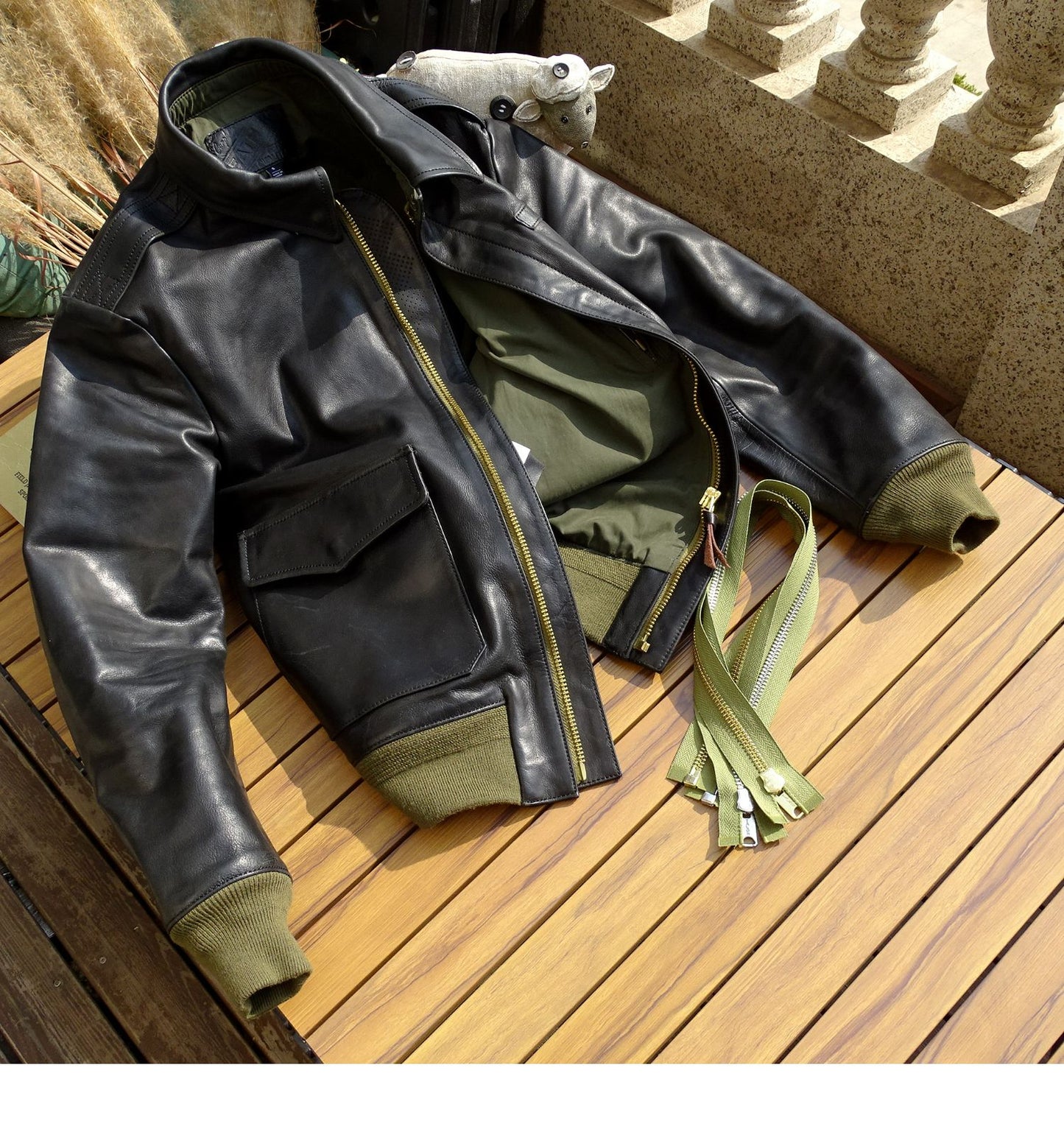 イタリア産植物タンニン鞣しカウレザー使用△ヴィンテージ復刻 A-2ジャケット▽