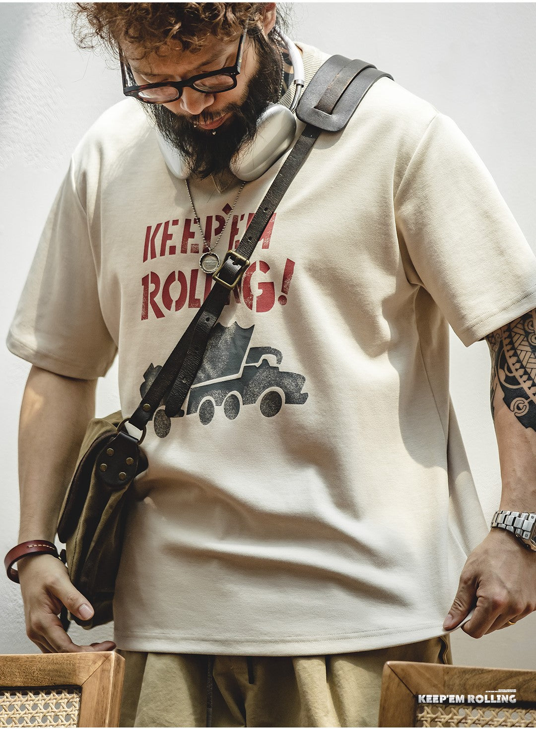 ◆ハーフスリーブ KEEP’EM ROLLING!プリント Tシャツ◆S~2XL