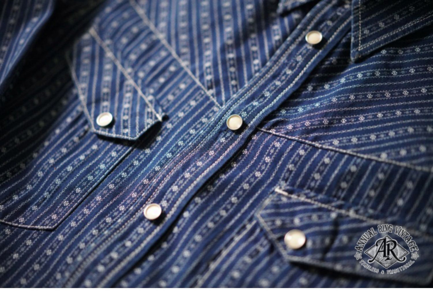 △ヴィンテージ復刻生地使用 インディゴ抜染色 ウエスタンシャツ▽S~2XL
