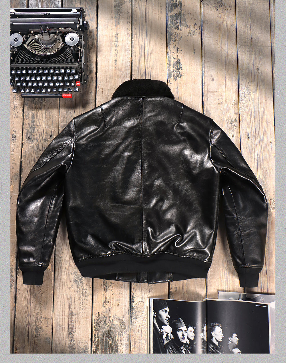 １点のみスペシャルSALE◇Lサイズ◇ゆったりシルエット◇航路地図柄の裏地◇カウレザーB-15フライトジャケット◇