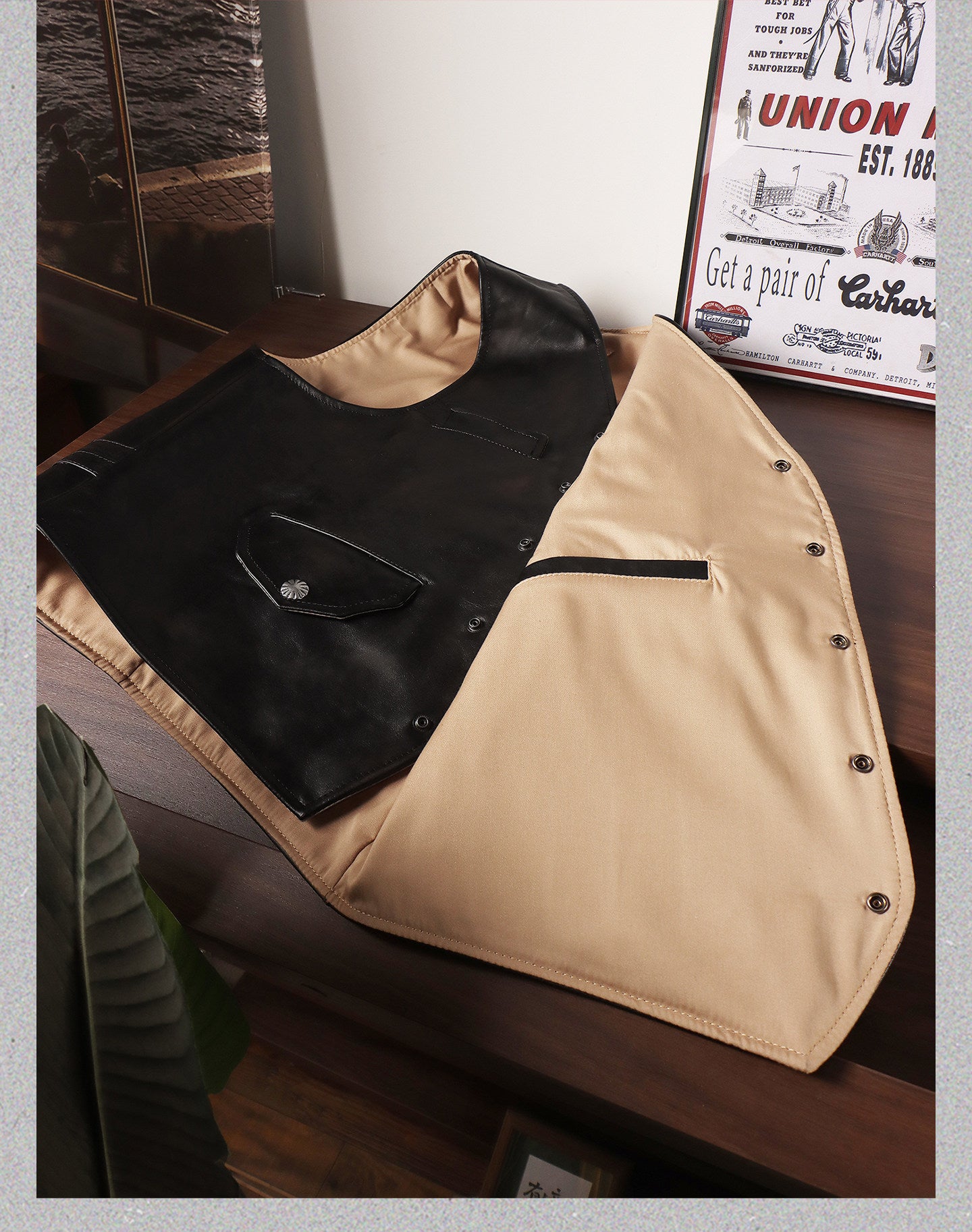 茶芯ホースハイドレザーコンチョボタン ベスト S～5XL