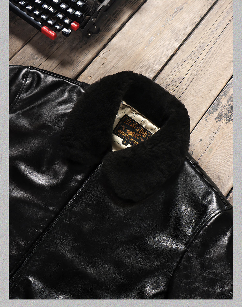 １点のみスペシャルSALE◇Lサイズ◇ゆったりシルエット◇航路地図柄の裏地◇カウレザーB-15フライトジャケット◇