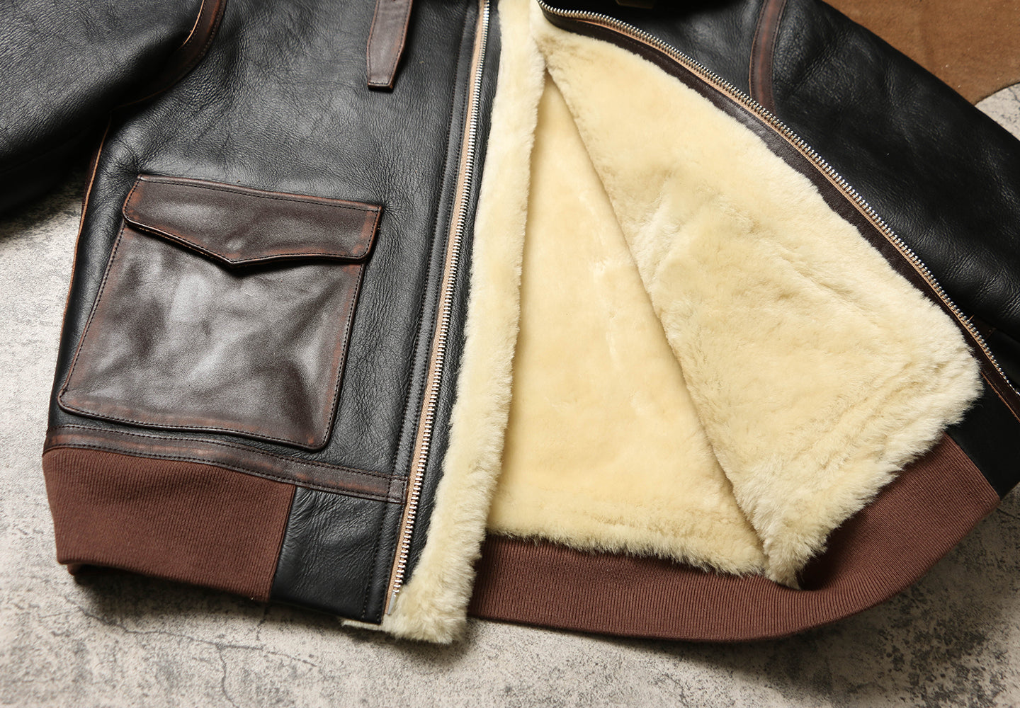 ☆オーストラリア産ムートン 切り替えA-2フライトジャケット☆S～3XL