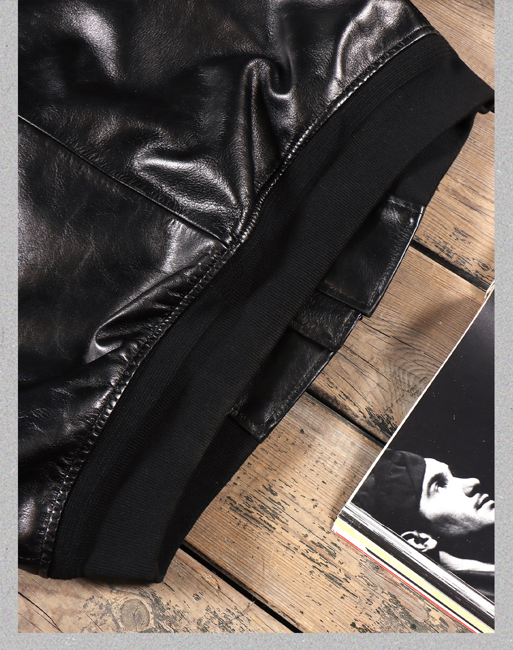 １点のみスペシャルSALE◇Lサイズ◇ゆったりシルエット◇航路地図柄の裏地◇カウレザーB-15フライトジャケット◇