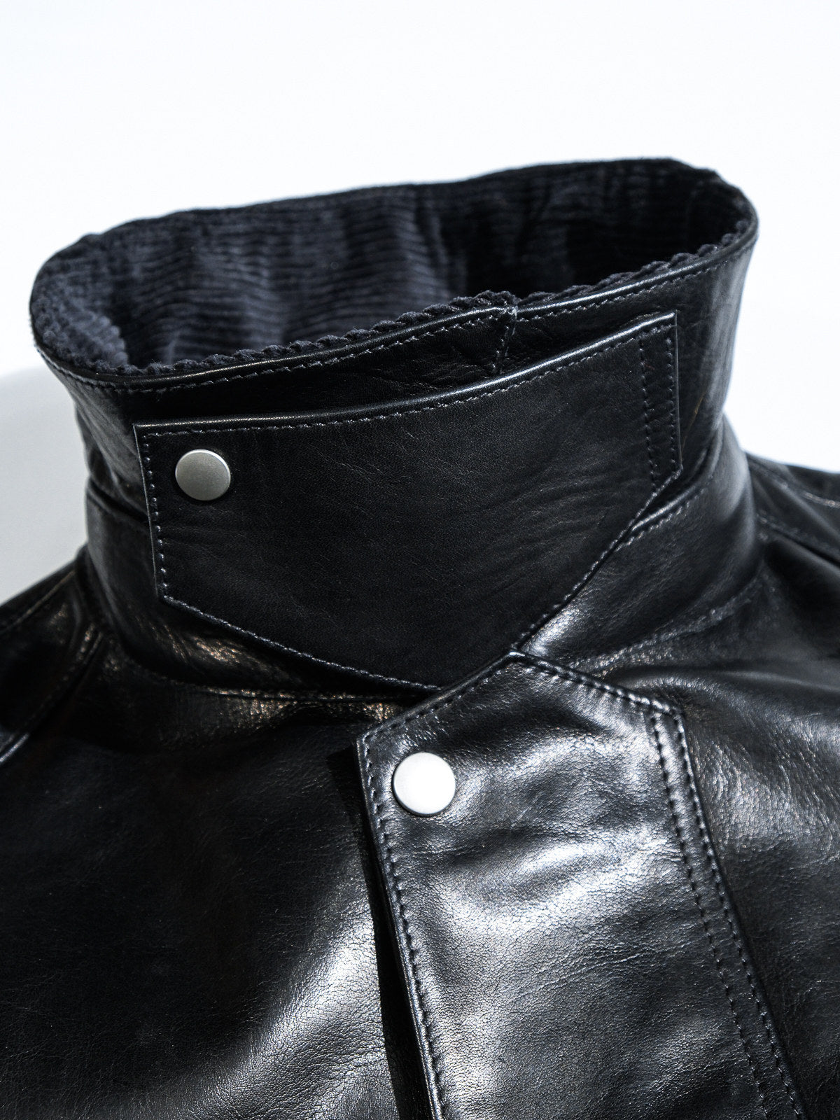 ▲細部のディテールまで完璧な拘り▲オイルワックス加工カウレザー ジャケット▼S/M/L